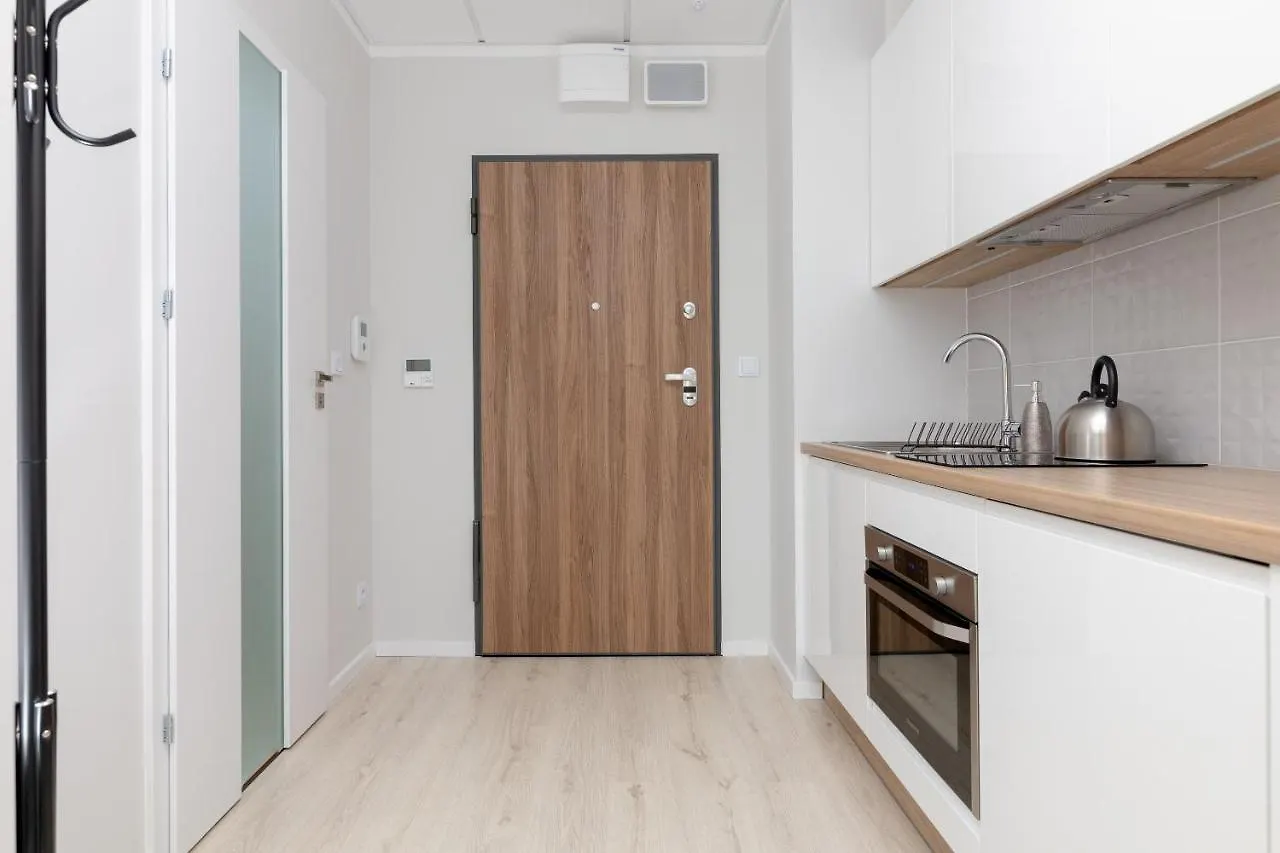 Yellow Sunset Studio Apartment Warsaw